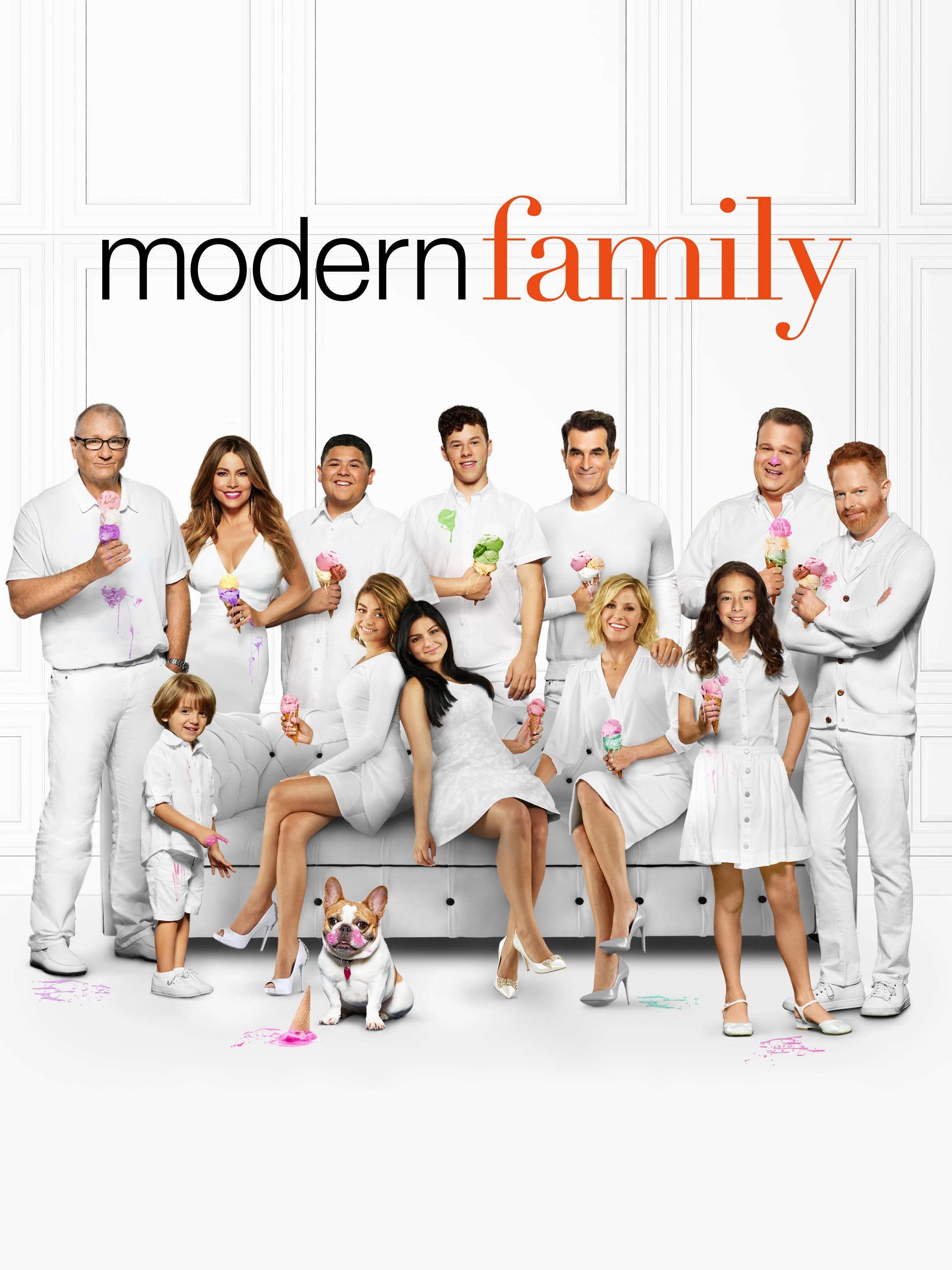 Multiple Sizes Sofia Vergara Modern Family Poster J