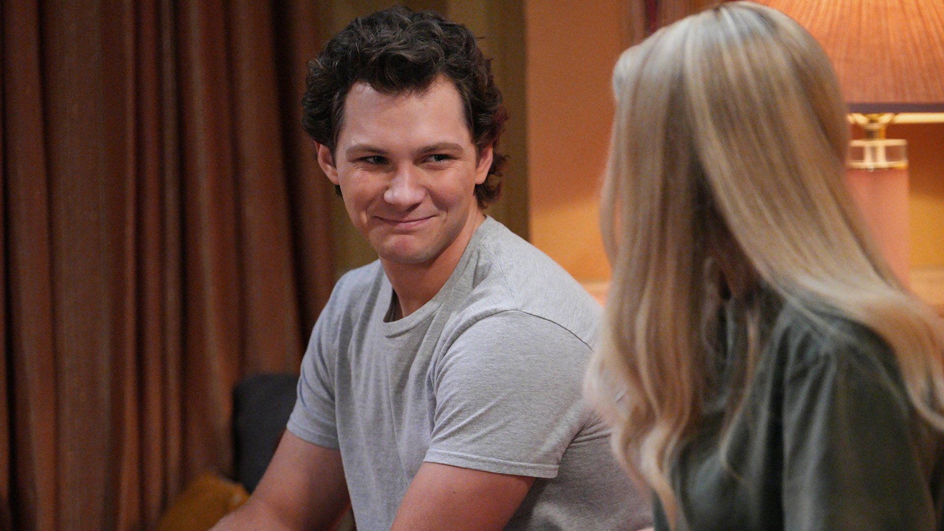 Watch Georgie Mandy's First Marriage Online Season on NEON